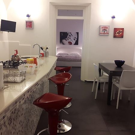 Appartement A Un Passo Dal Massimo à Palerme Extérieur photo